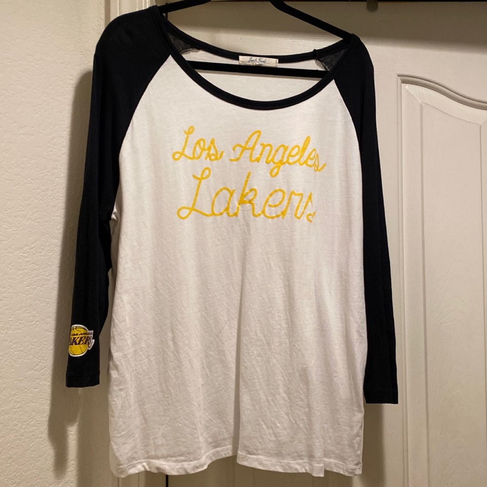 LOS ANGELES Lakers baseball shirt . Mid length sleeves comfy shirt